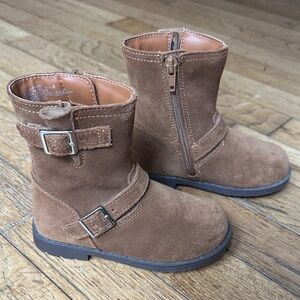 L’AMOUR boots